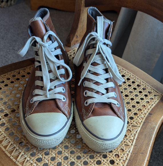 Converse leather high tops - Picture 2 of 6